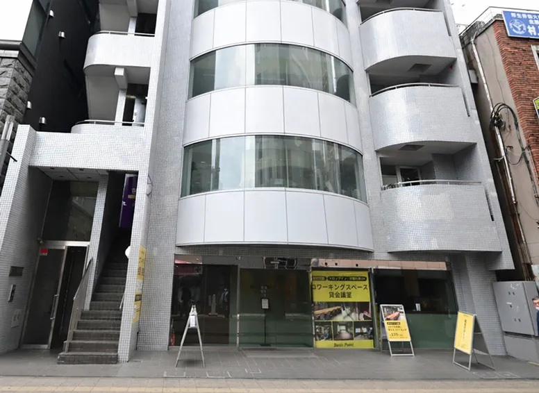 本社（リニューアル事業部）