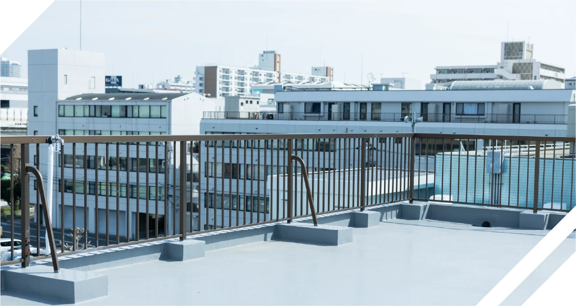 高反射屋根防水材による、建物の省エネ化